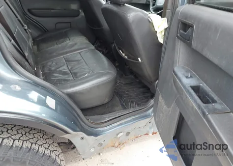 2012 Ford Escape Xlt z USA, uszkodzony, nr VIN 1FMCU0D77CKC57766